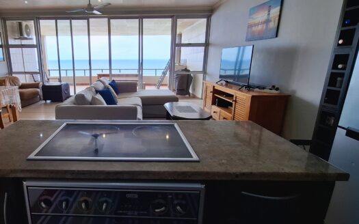 13 Sunrise Beach Apartment