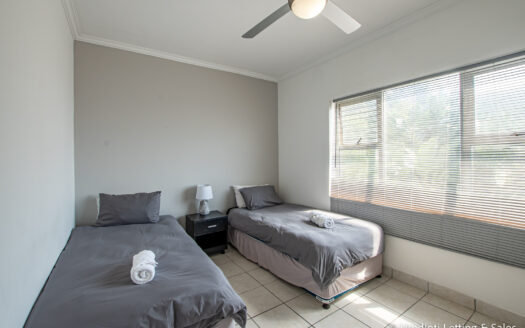 18 Perna Perna Apartment
