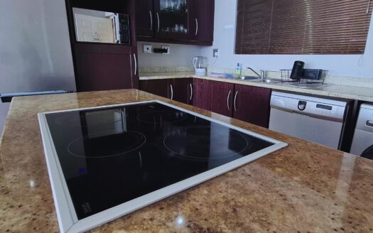 13 Sunrise Beach Apartment